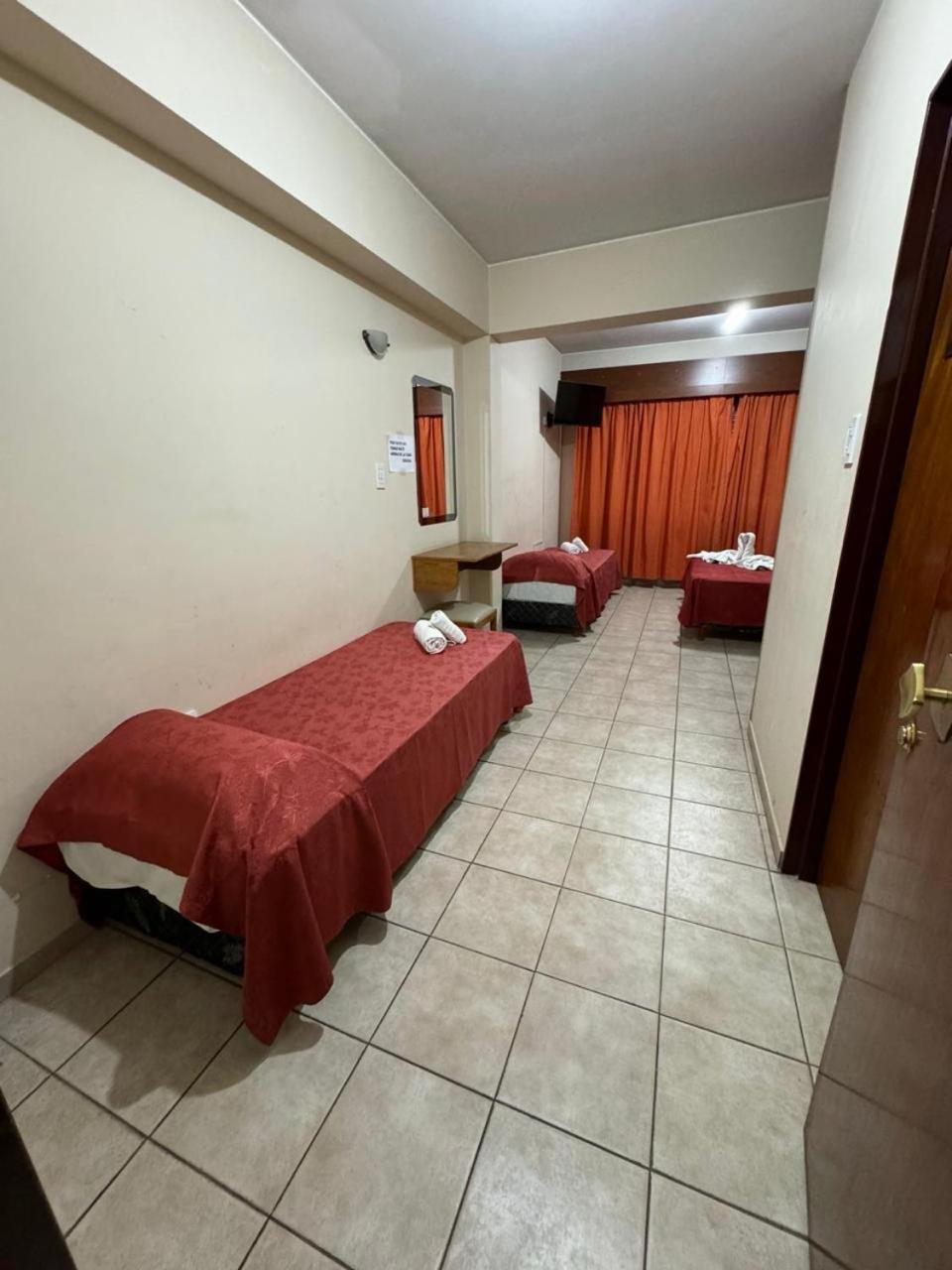 El Torreon Hotel 2*